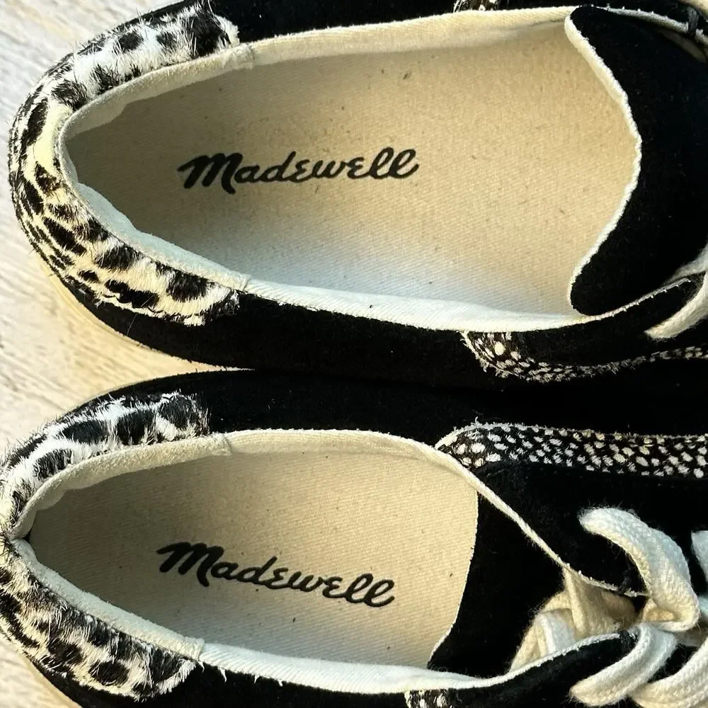 Madewell black closure ship